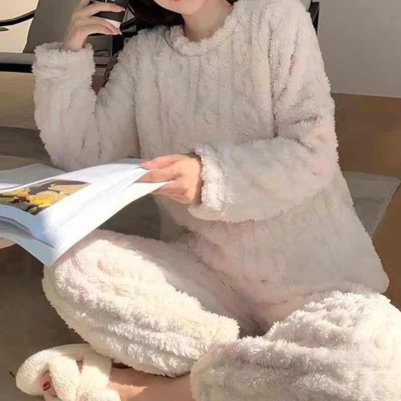 Thick Velvet PJ